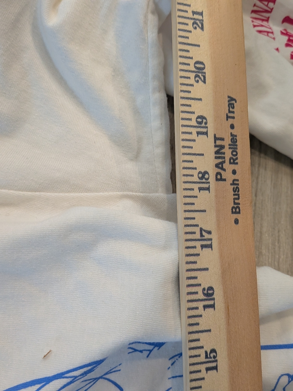Atsuko White Long-Sleeve Graphic Tee with Pink & Blue Anime Print Large - Picture 4 of 10